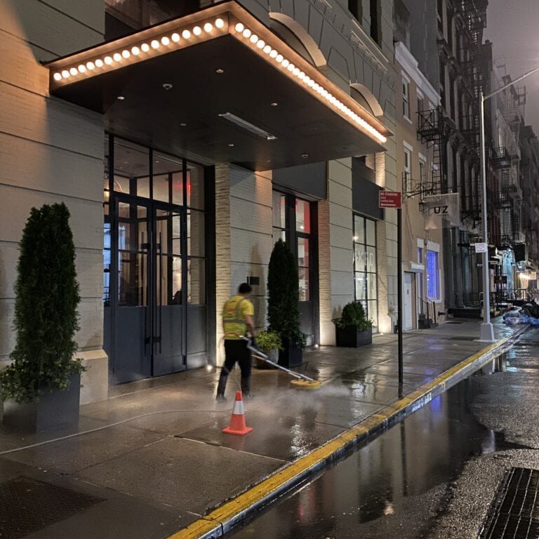 Restaurant Sidewalk Cleaning New York City